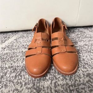 Fortress leather sandals size 37 (run big like 7.5 US)